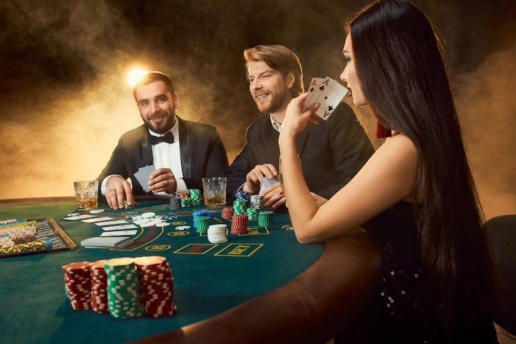 cmbet slot mobile app login screen with DANA, OVO, GoPay payment options visible
